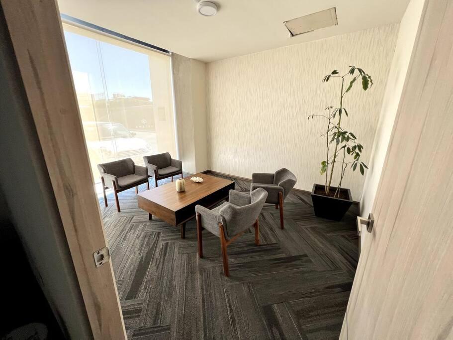 Luxury 3Br Apartment W Pool, Spa & Stunning Views Puebla Bagian luar foto